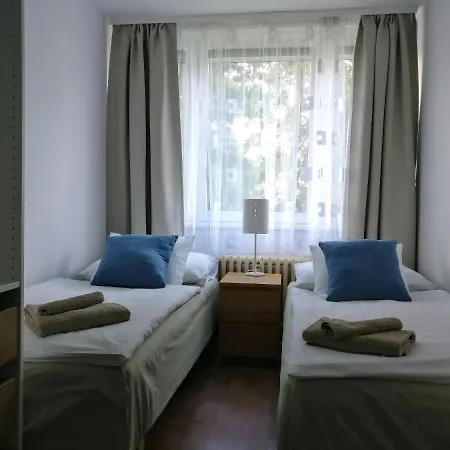 Invalidovna Appartamento *
