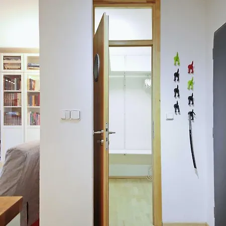 Invalidovna דירה *