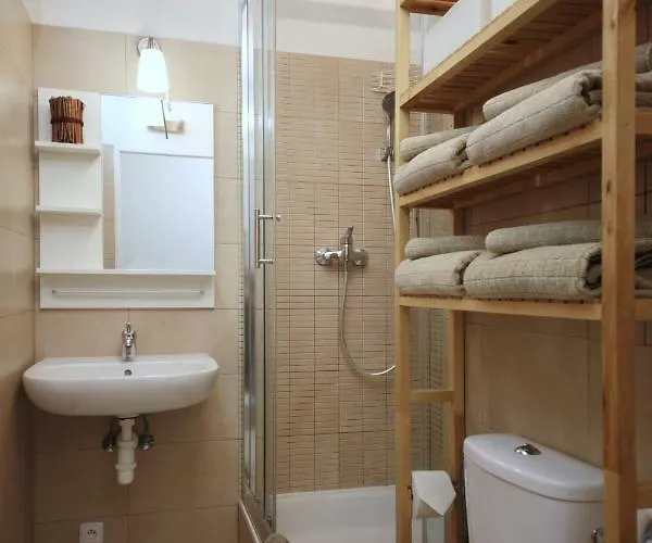 Apartman Invalidovna *