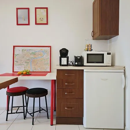 Apartment Invalidovna *